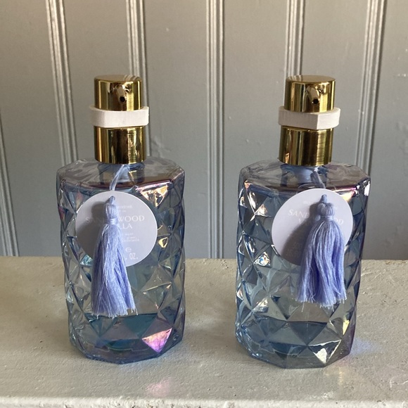 HP NWT-2 Blue Iridescent Diamond Glass Luxury Hand Soap Pumps Sandalwood Vanilla - Picture 11 of 17